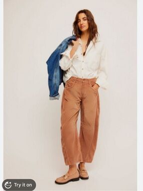 Free People Good Luck Elastic-Waist Cord Pants in Tan
